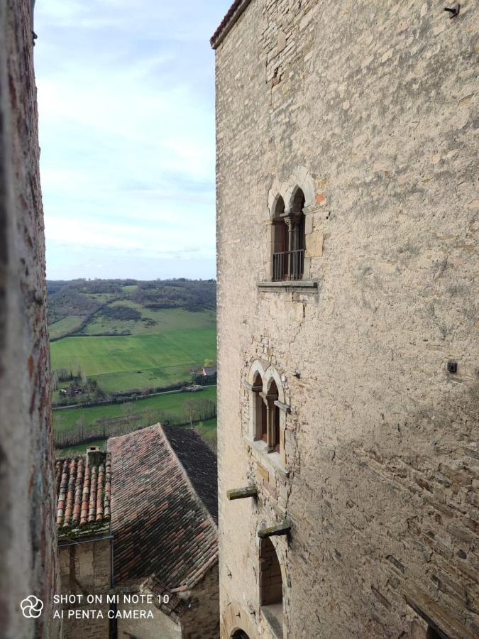 Le Gite D'Olympe Cordes-sur-Ciel Exterior photo